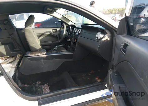 2006 Ford Mustang V6 from USA, damaged, VIN 1ZVFT80N765102500